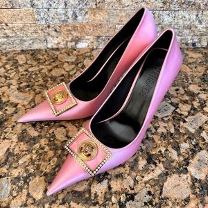 Versace Medusa Biggie Buckle Satin Pumps in Rose Pink